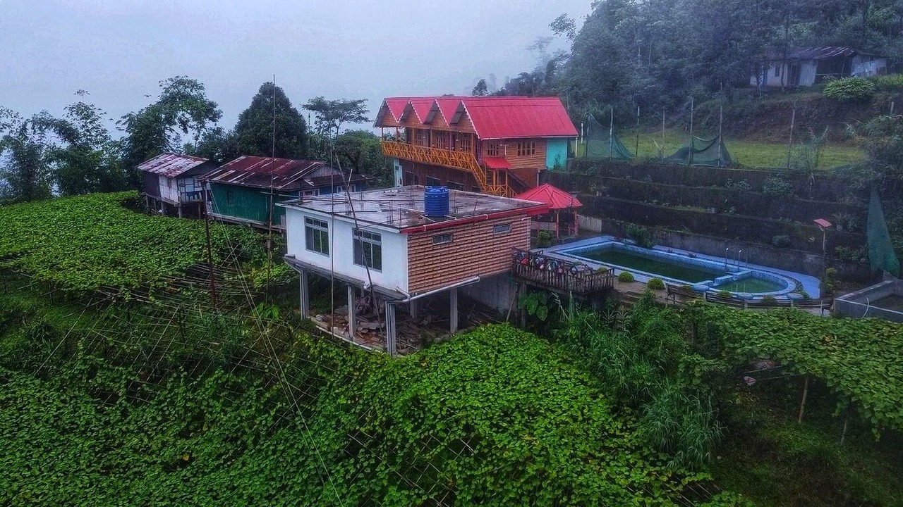 Photo of Others in Darjeeling