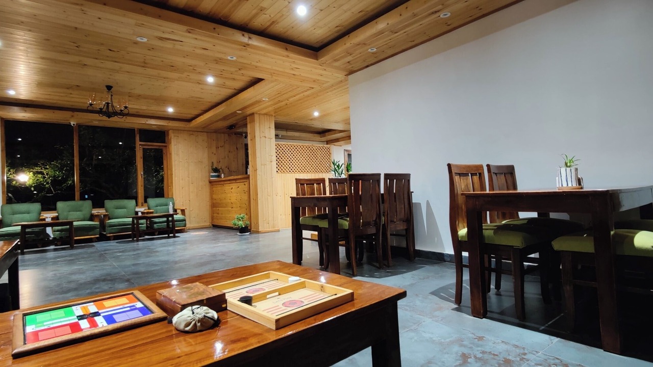 Photo of Livingroom in New Manali