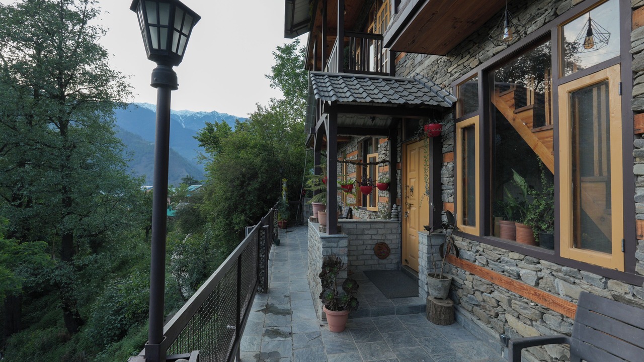 Photo of Others in Naggar