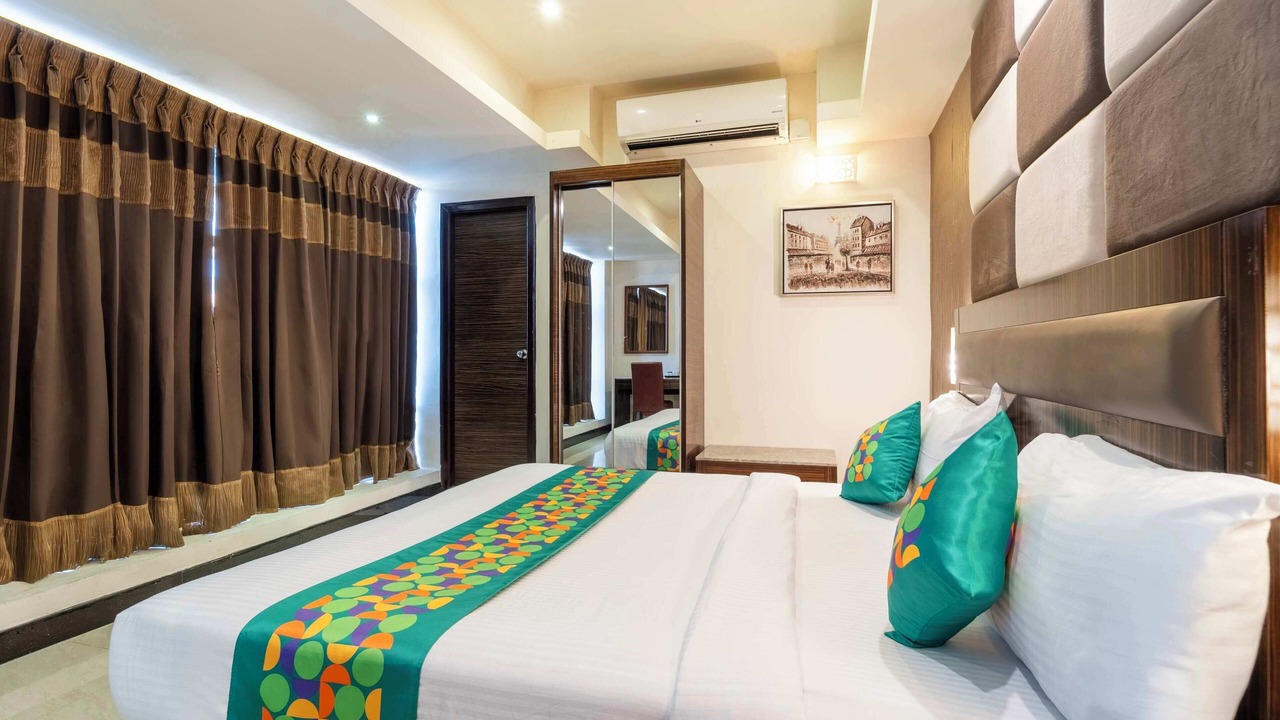 Photo of Bedroom in RS Puram