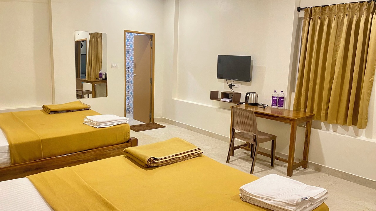 Photo of Bedroom in Kuilapalayam