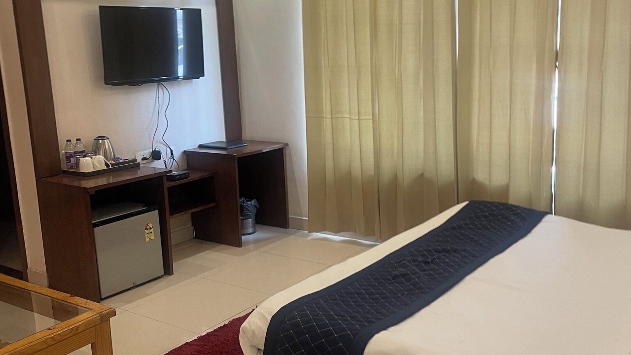 Photo of Bedroom in Badrinath