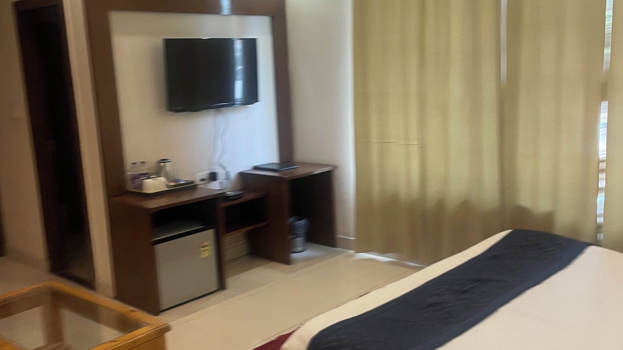 Photo of Bedroom in Badrinath