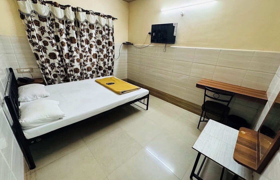 Photo of Bedroom in Gandhi Nagar
