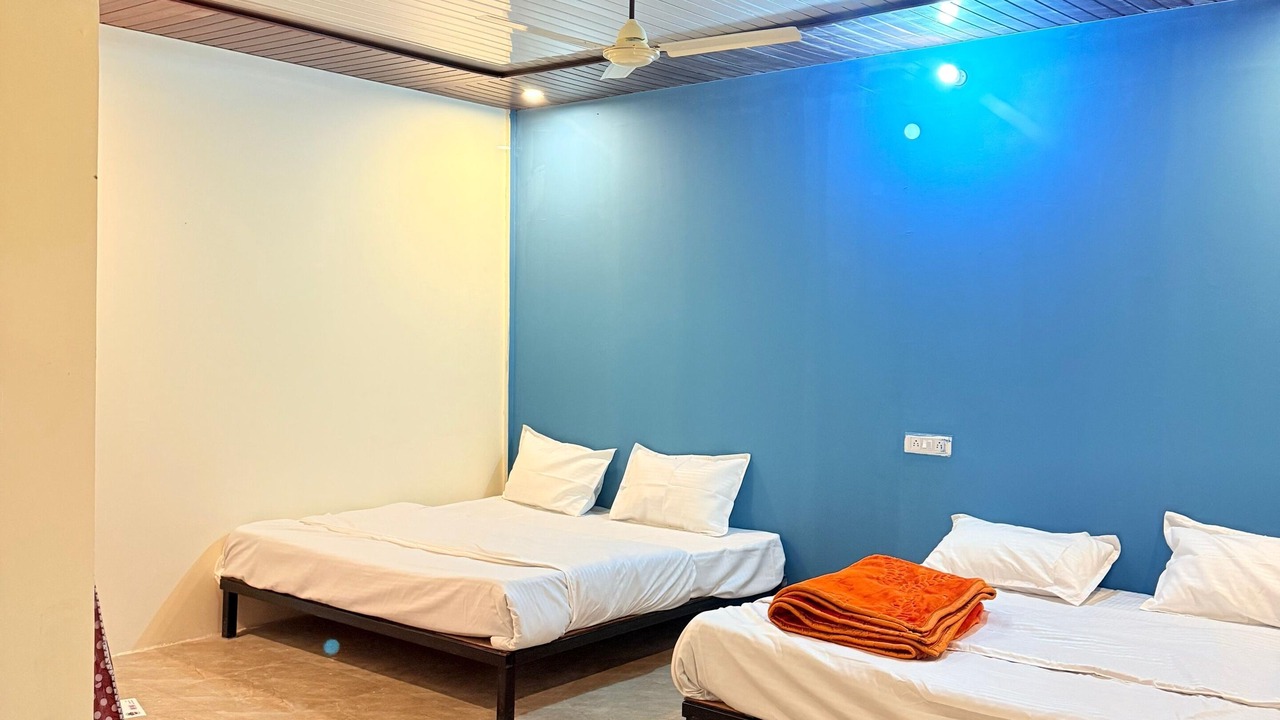 Photo of Bedroom in Guptkashi