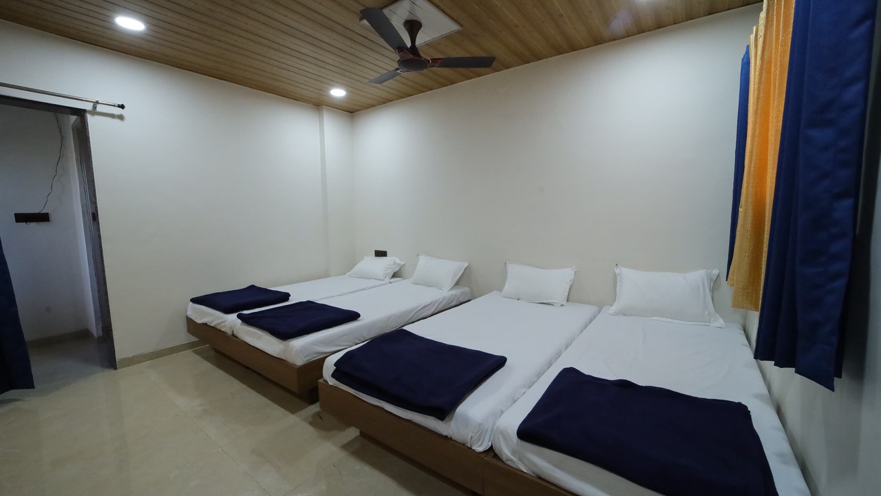 Photo of Bedroom in Ghodegaon