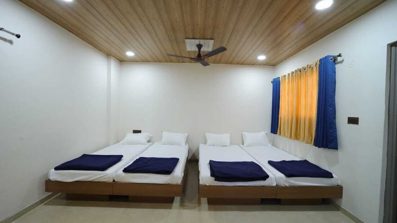 Photo of Bedroom in Ghodegaon