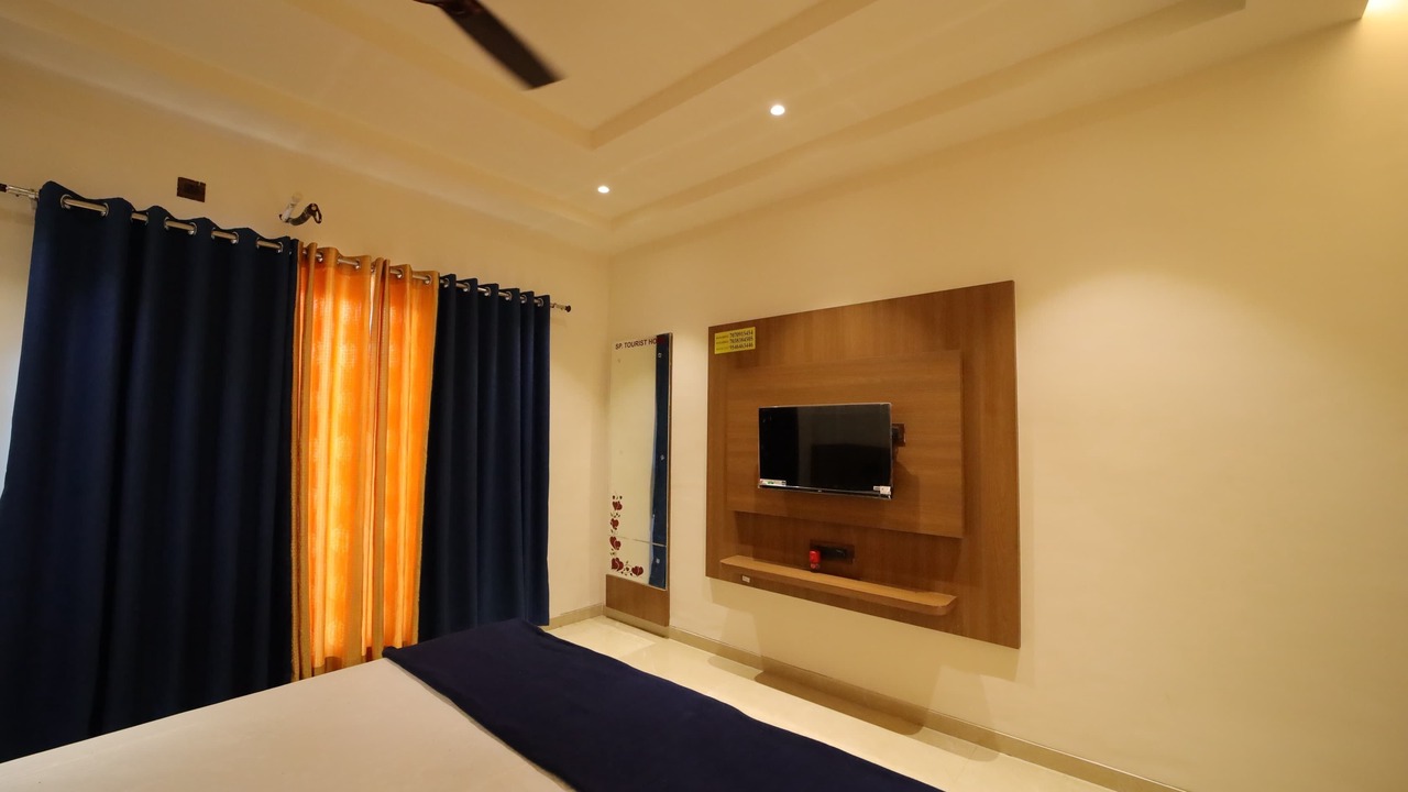 Photo of Bedroom in Ghodegaon