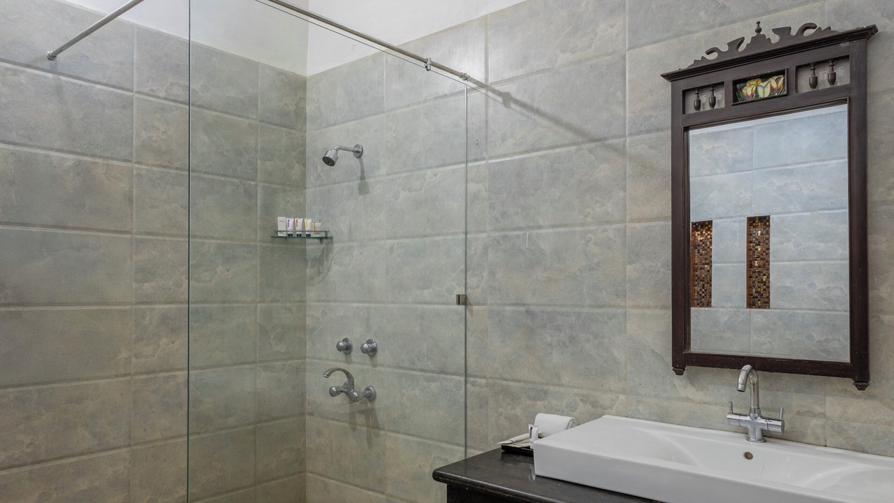 Photo of Bathroom in Sona Nadi Range