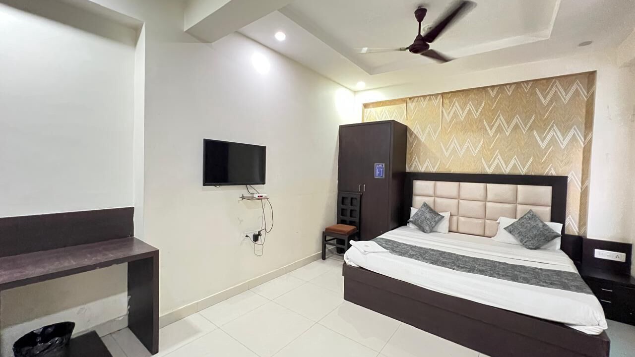 Photo of Bedroom in Rudrapur