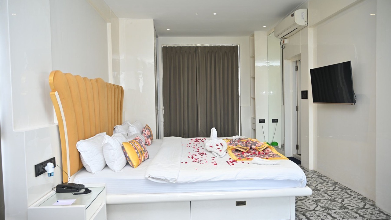 Photo of Bedroom in Sector 1