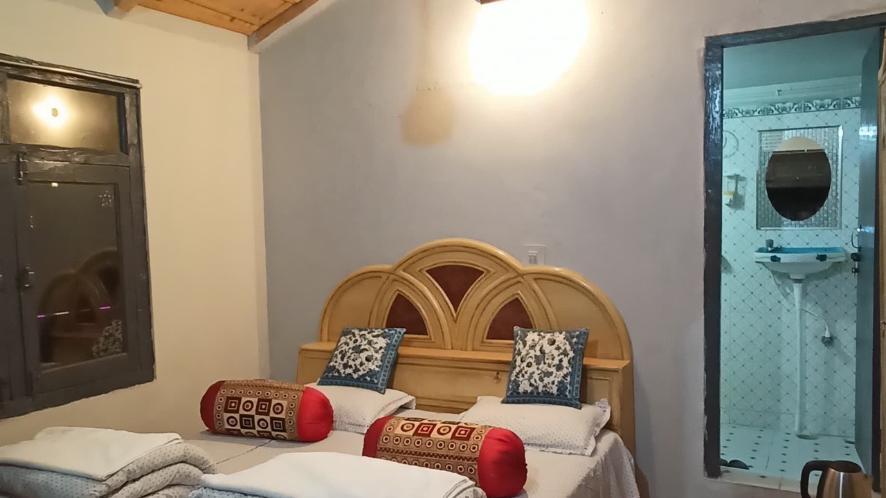 Photo of Bedroom in Kharsali