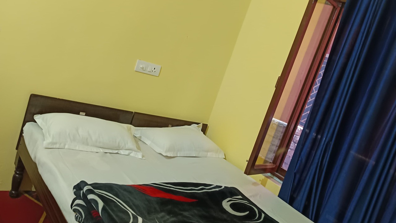 Photo of Bedroom in Barkot