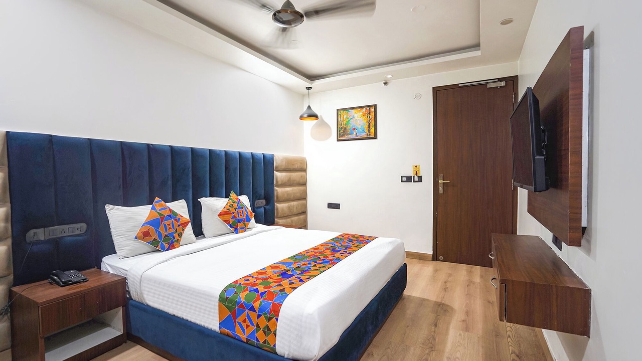 Photo of Bedroom in Kalkaji