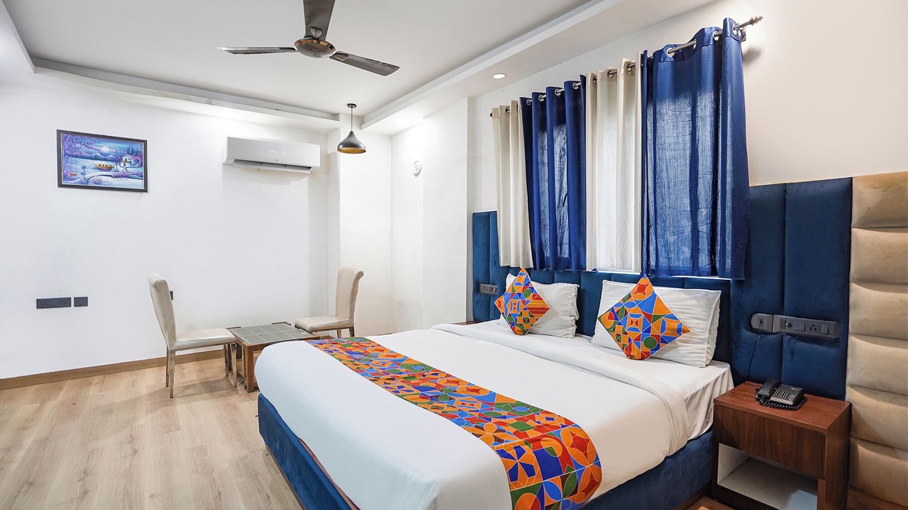 Photo of Bedroom in Kalkaji
