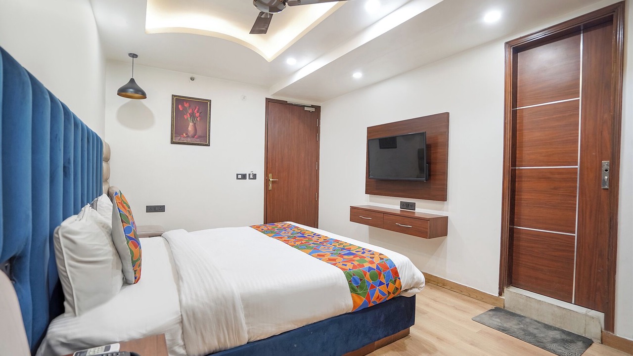 Photo of Bedroom in Kalkaji