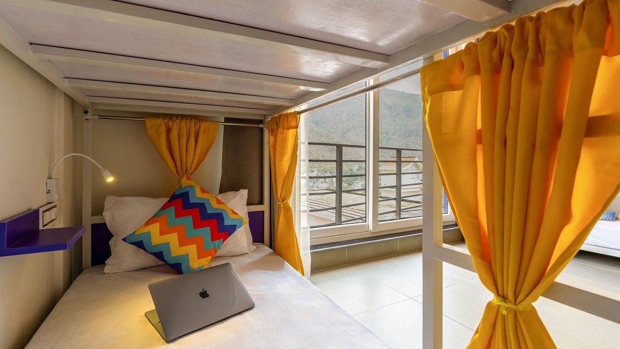 Photo of Patio Balcony in Tapovan