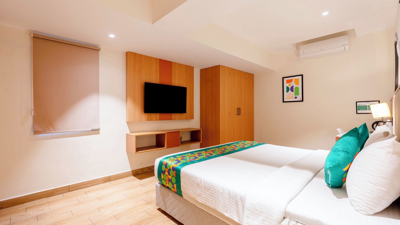 Photo of Bedroom in Thousand Lights