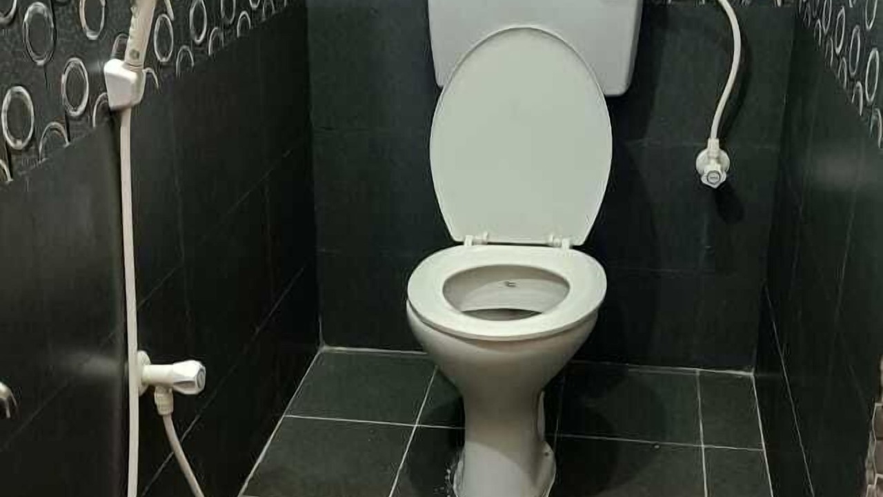 Photo of Bathroom in Kottakuppam