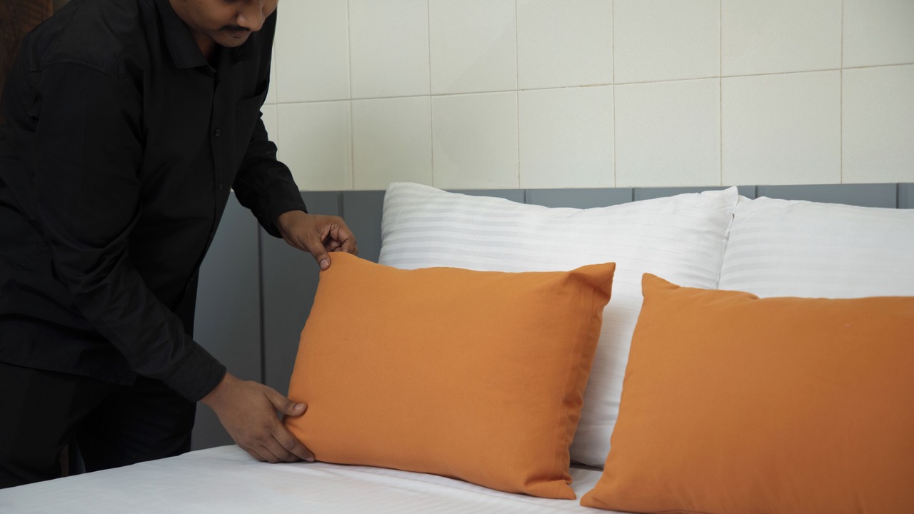Photo of Bedroom in Triplicane
