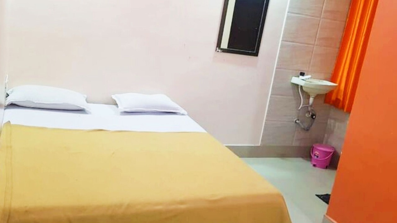 Photo of Bedroom in Shirdi