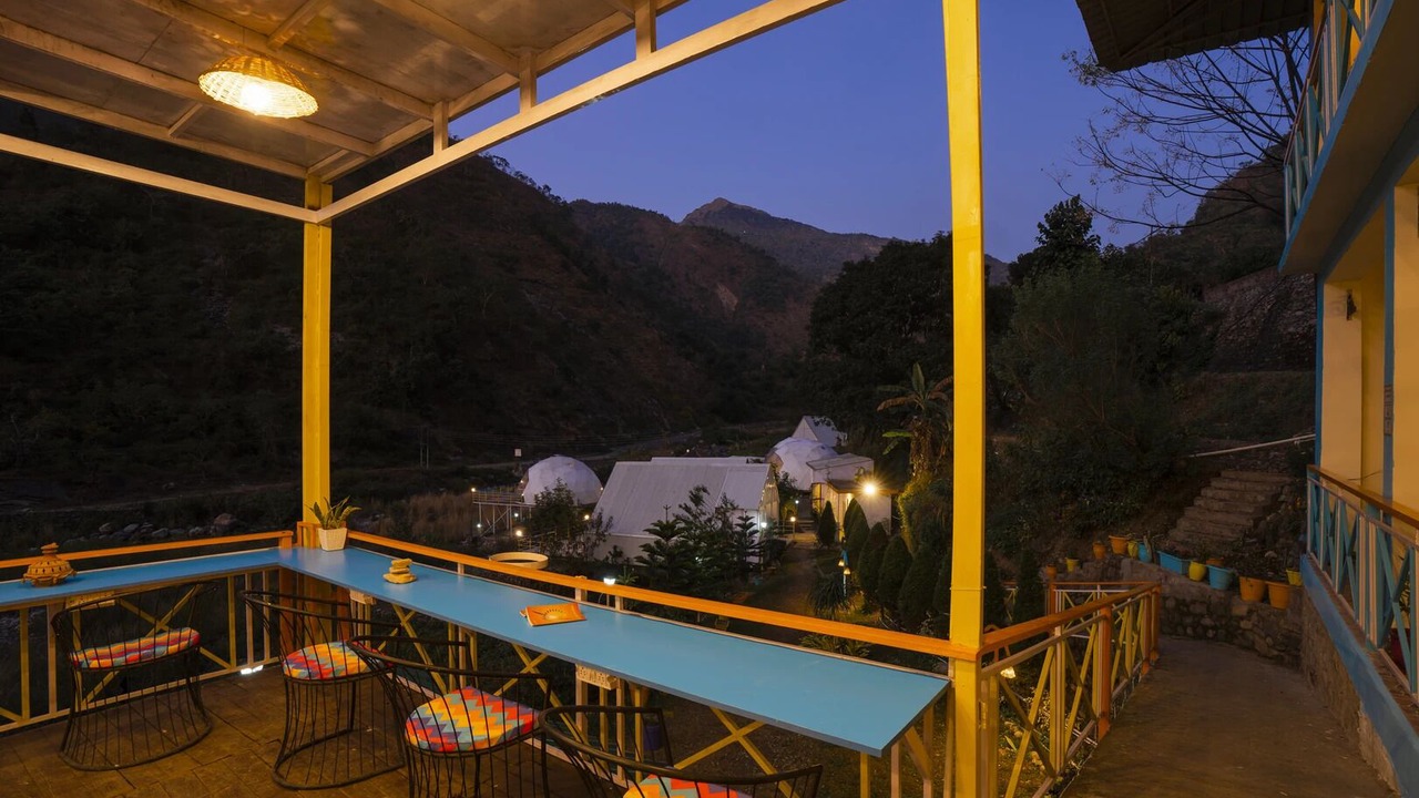 Photo of Patio Balcony in Tehri