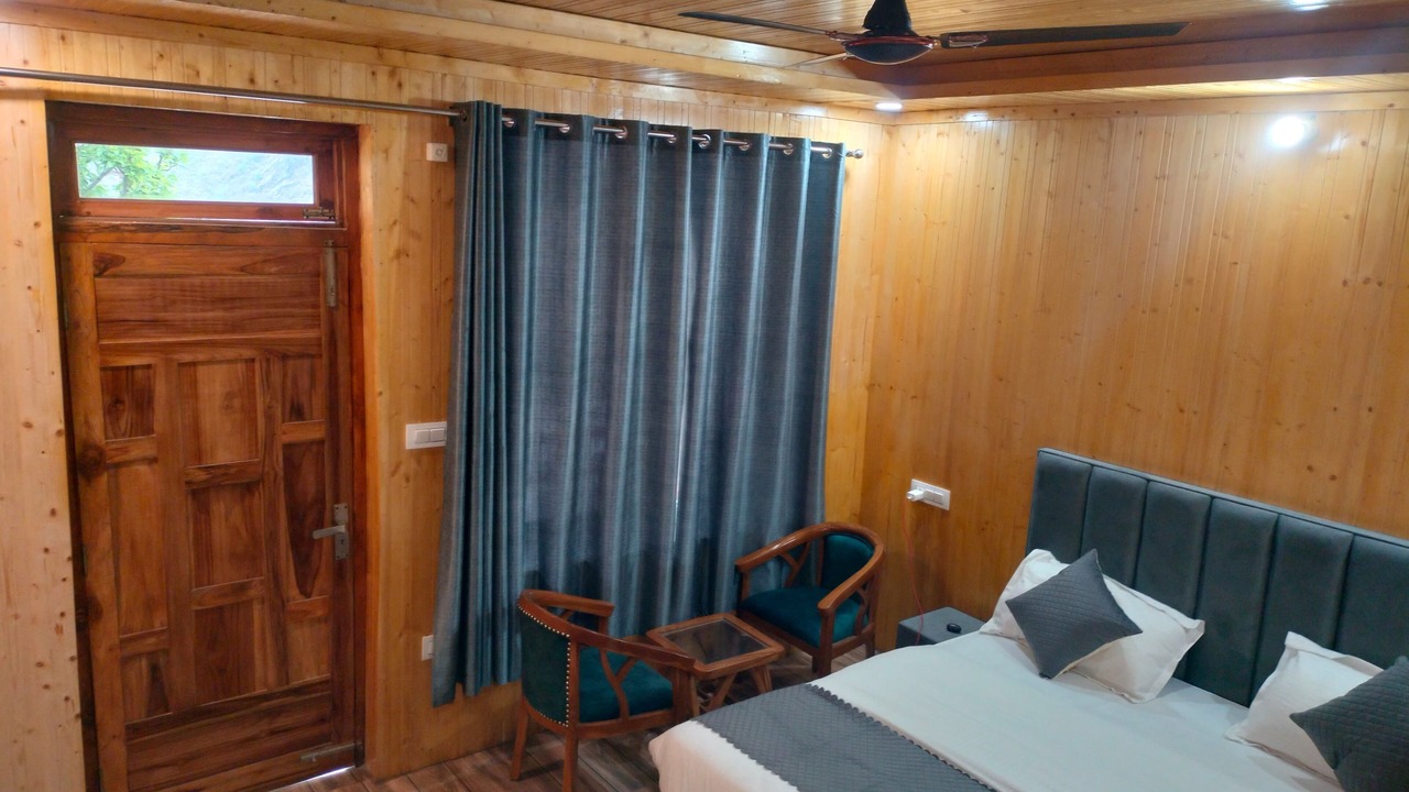Photo of Bedroom in Kharsali