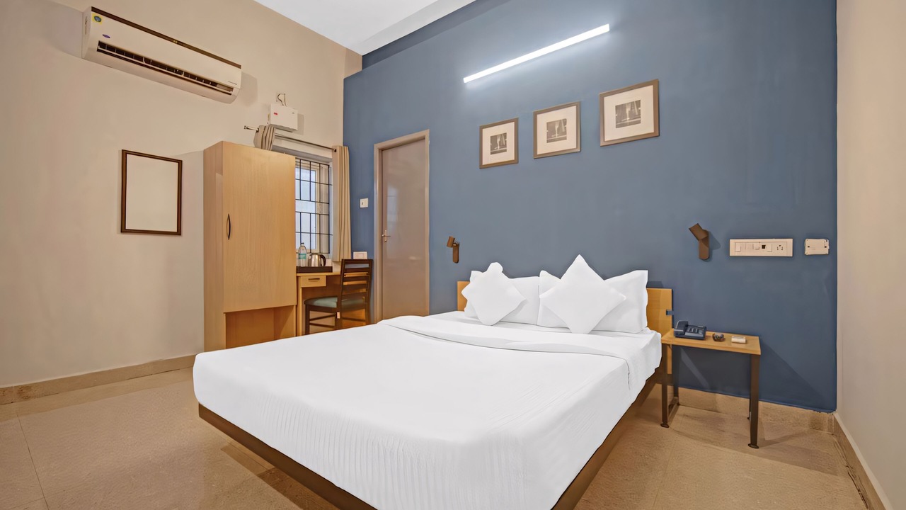 Photo of Bedroom in Nanganallur
