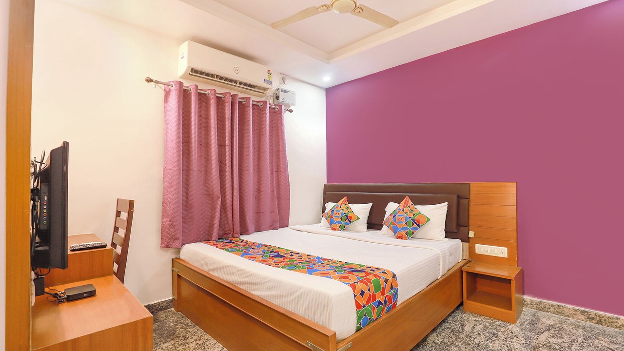 Photo of Bedroom in Royapettah