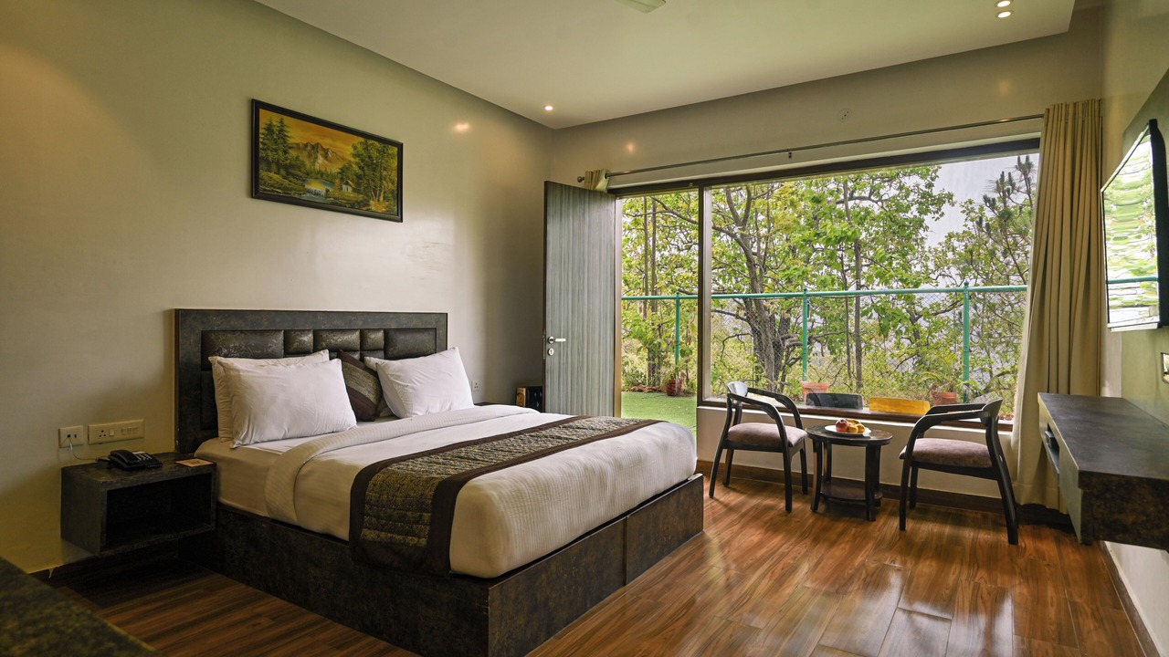 Photo of Bedroom in Lansdowne