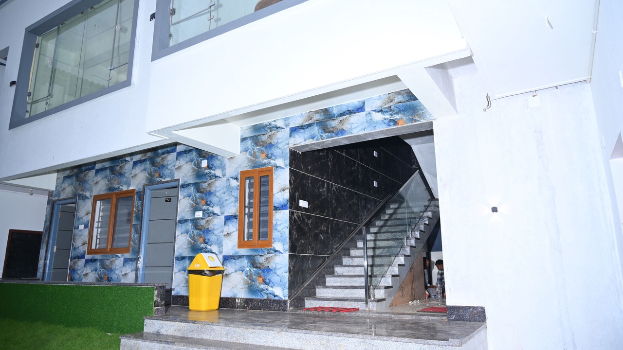 Photo of Outdoor in Murudeshwara