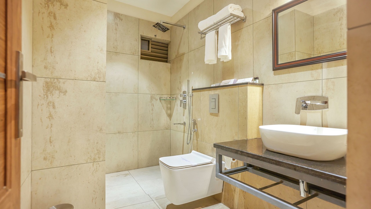 Photo of Bathroom in Kondotti
