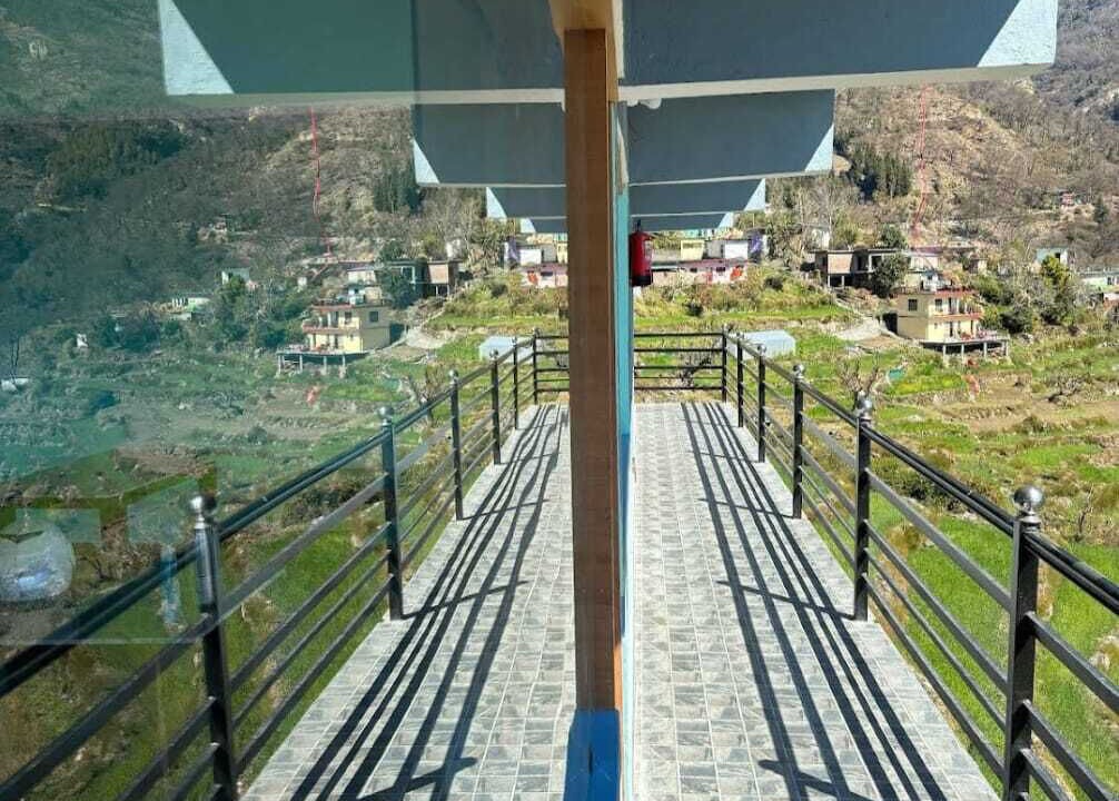 Photo of Bedroom in Chamoli