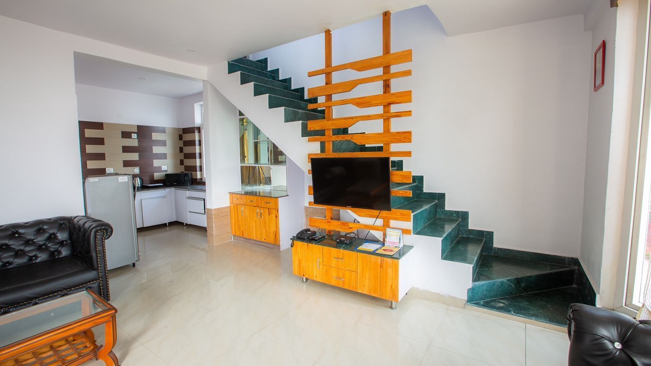 Photo of Livingroom in Lansdowne