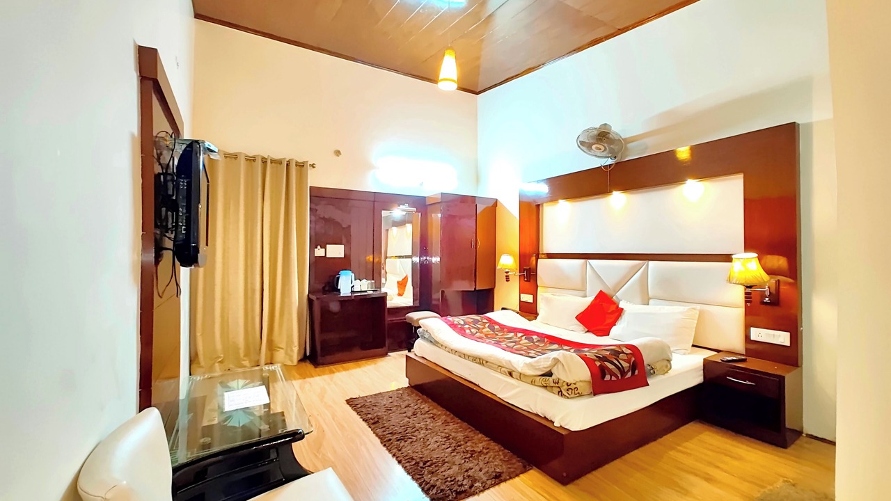 Photo of Bedroom in Nainital