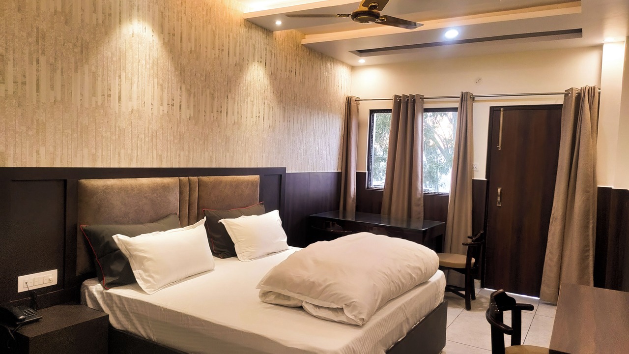 Photo of Bedroom in Almora