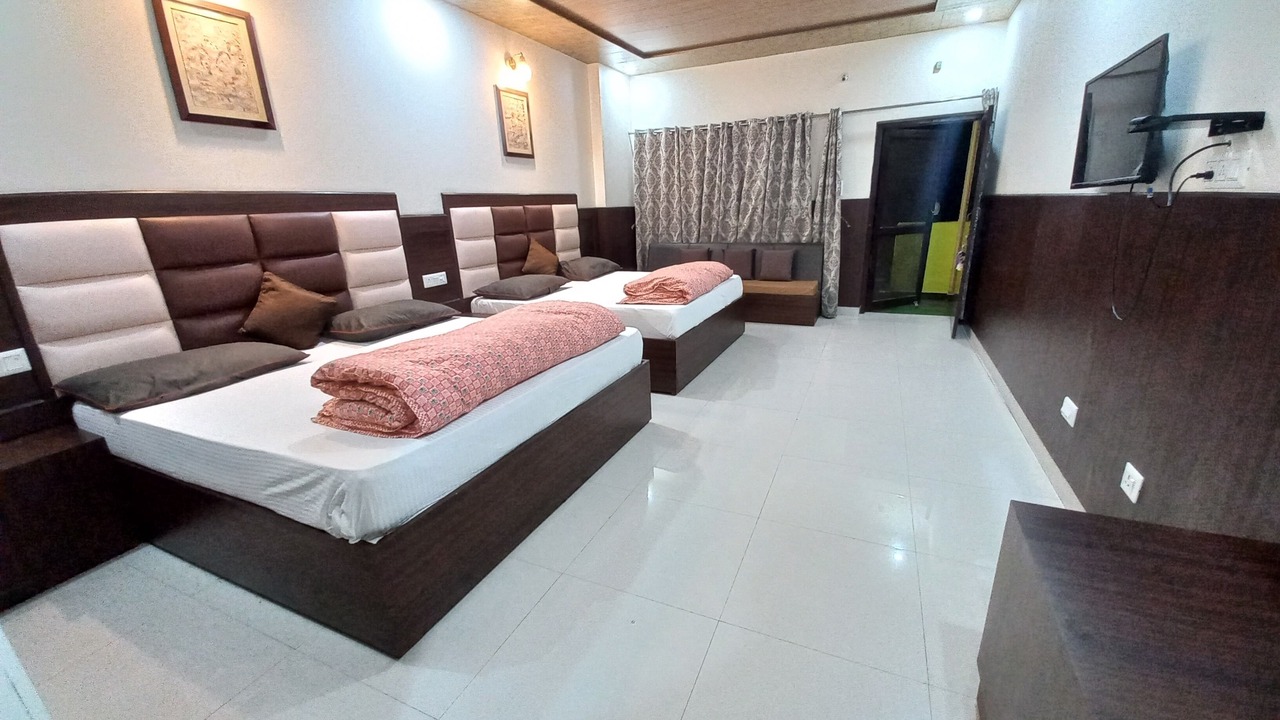 Photo of Bedroom in Almora