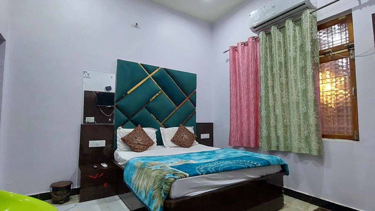 Photo of Bedroom in Orchha