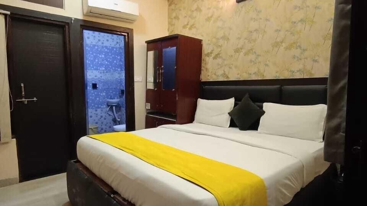 Photo of Bedroom in Dewas