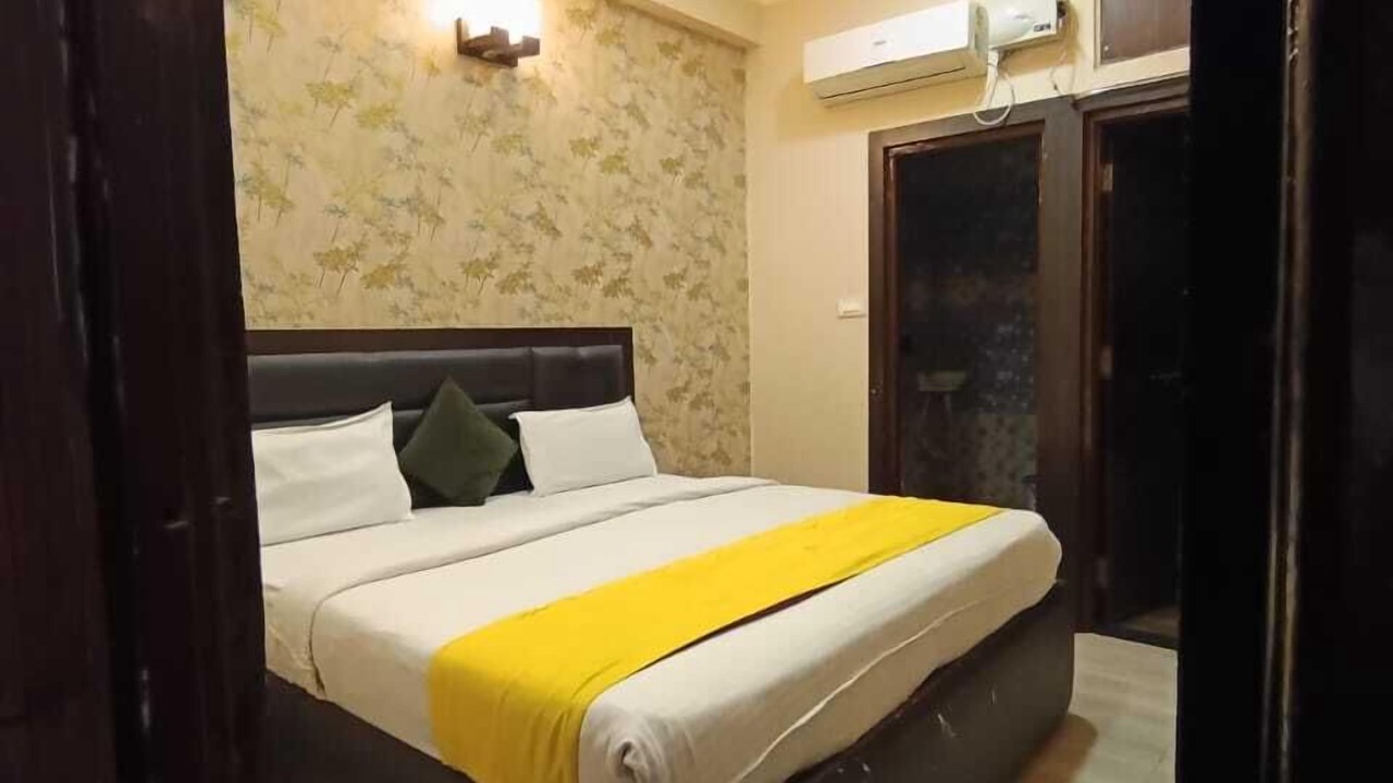 Photo of Bedroom in Dewas