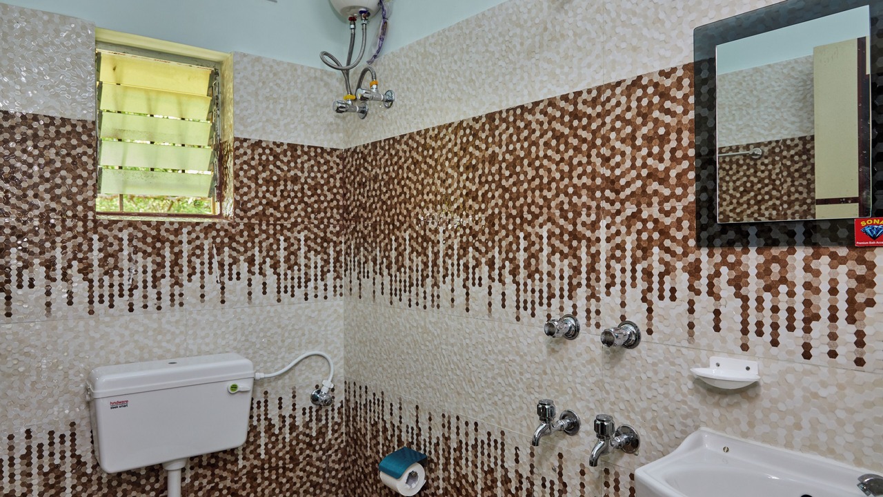 Photo of Bathroom in Dumdum