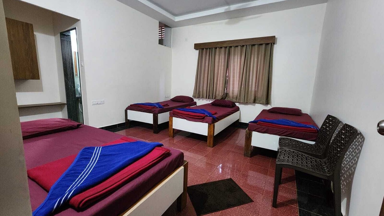 Photo of Bedroom in Ganeshgudi