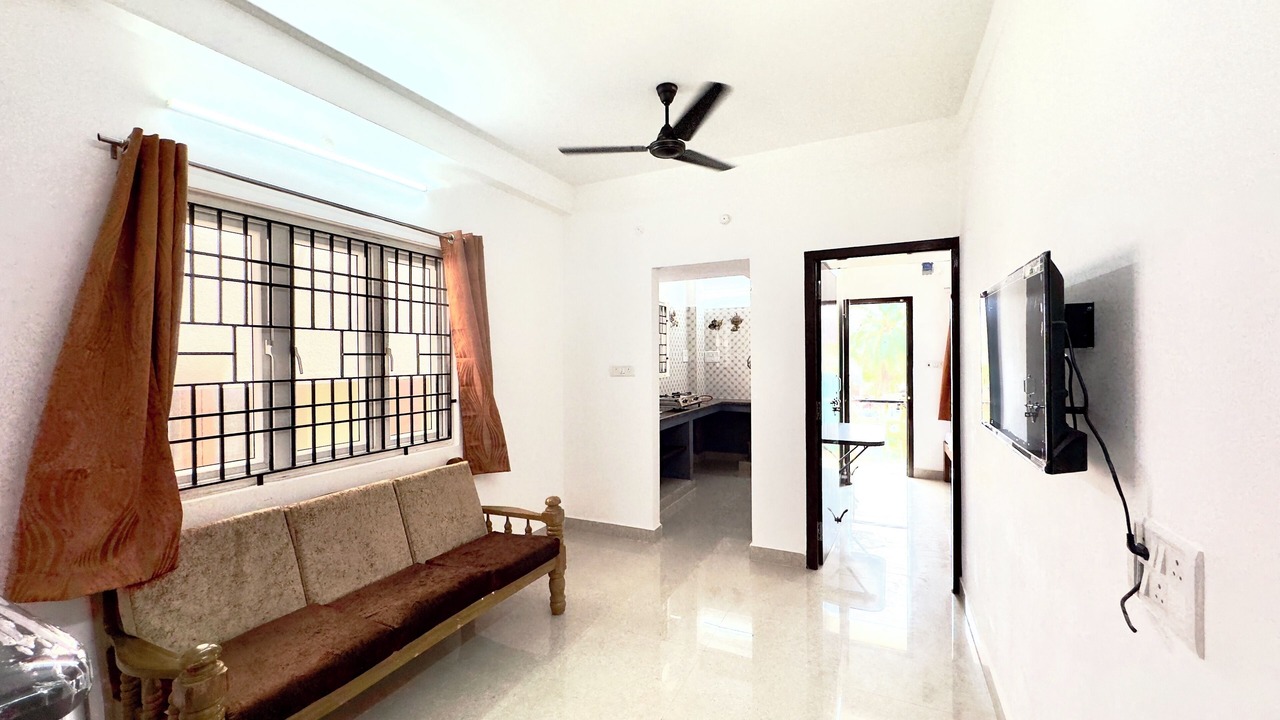 Photo of Livingroom in Thoraipakkam