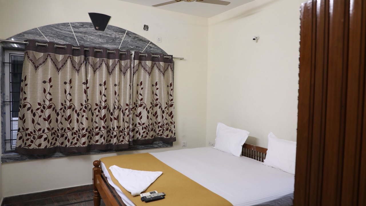 Photo of Bedroom in Chengalpattu