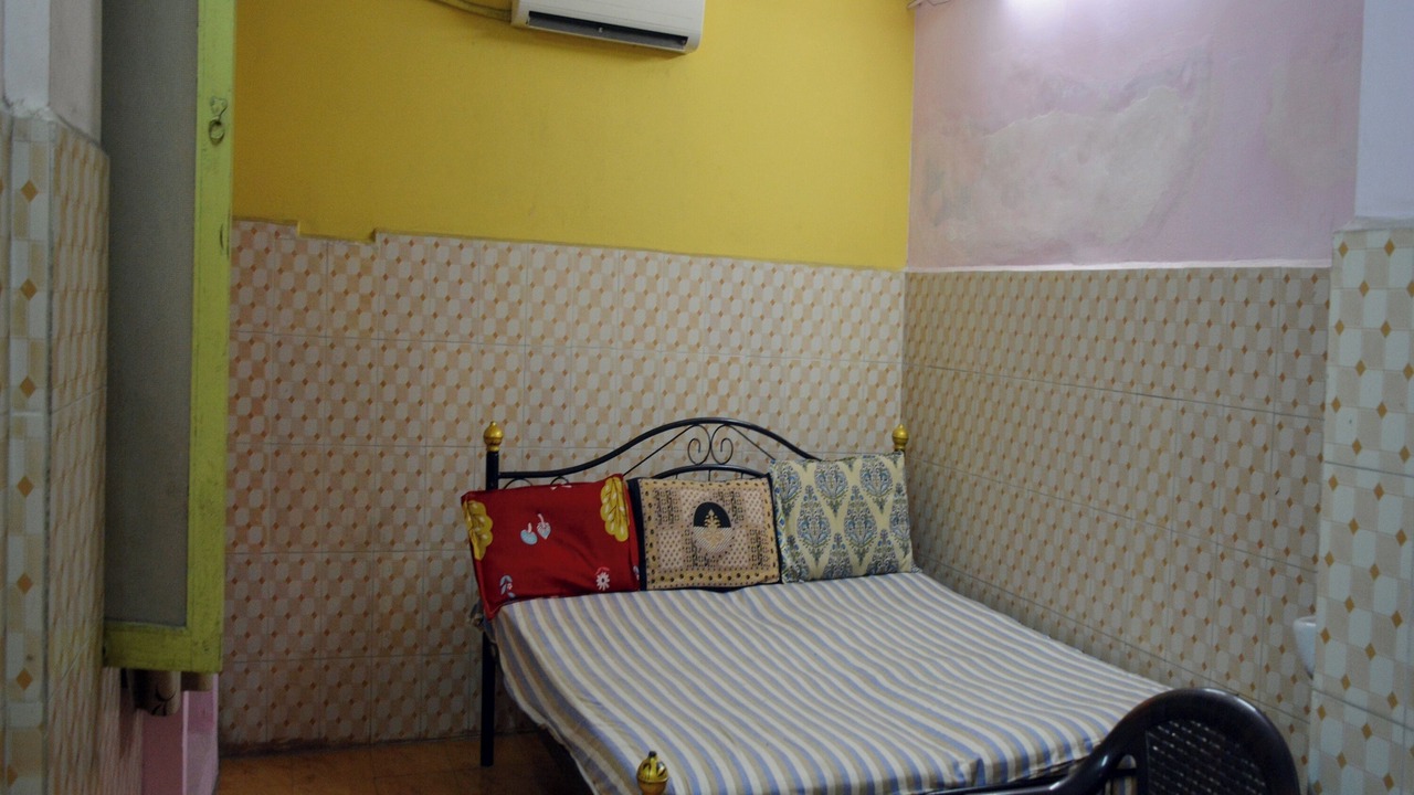 Photo of Bedroom in Mayiladuthurai