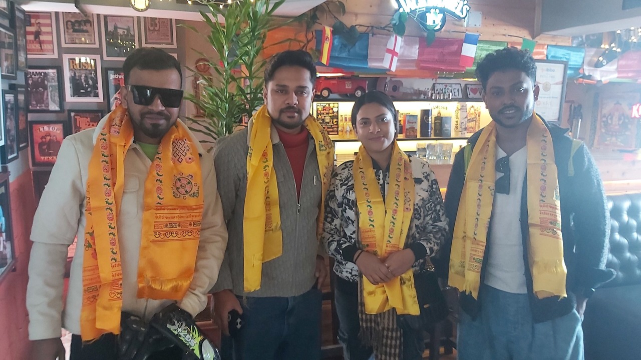 Photo of Others in Geyzing