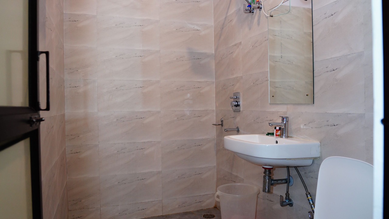 Photo of Bathroom in Paliyal Gaon