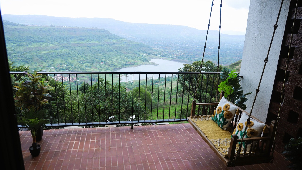 Photo of Patio Balcony in Mahabaleshwar