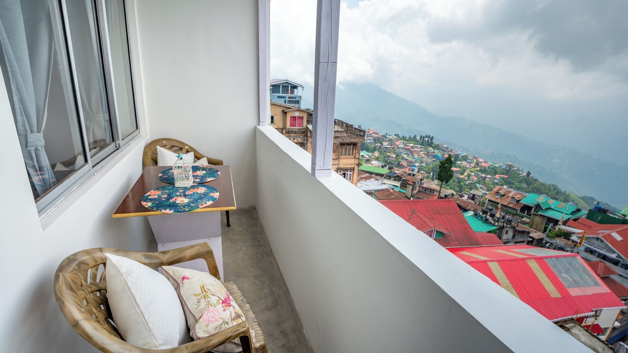 Photo of Patio Balcony in Darjeeling