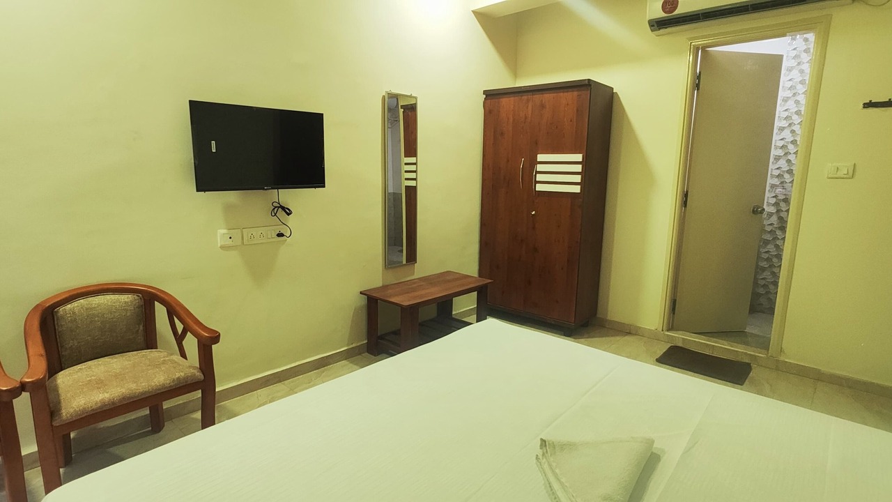 Photo of Bedroom in Parthasarathy Puram